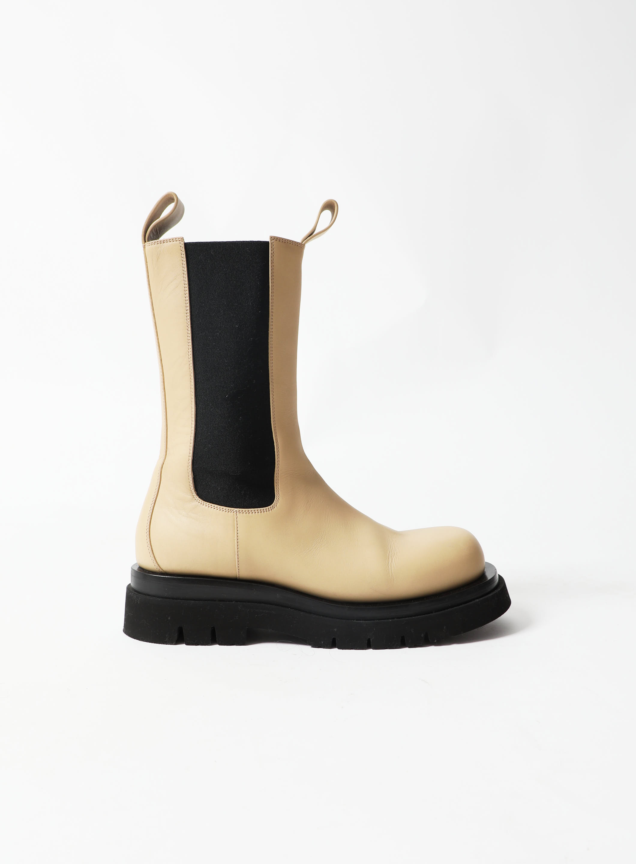 Pre-Fall 2020 BV Tire Chelsea Two-Tone Boots